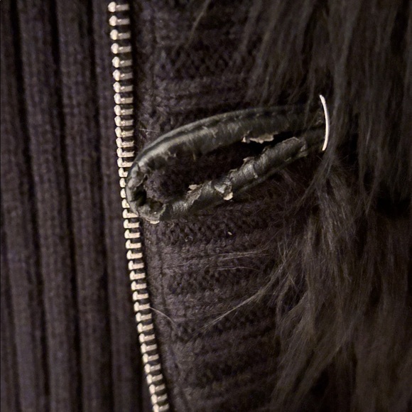 Michael Kors Plush Fur-Look Vest 🔥 Cool-Girl Vibes - Picture 8 of 8